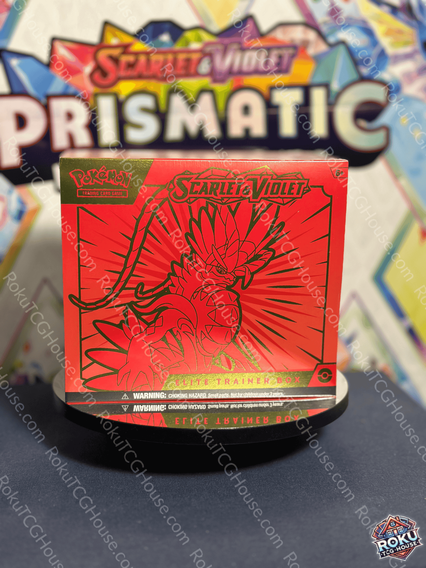 Front of Scarlet & Violet: Base – Elite Trainer Box (Koraidon) – Pokémon TCG Elite Trainer Box.