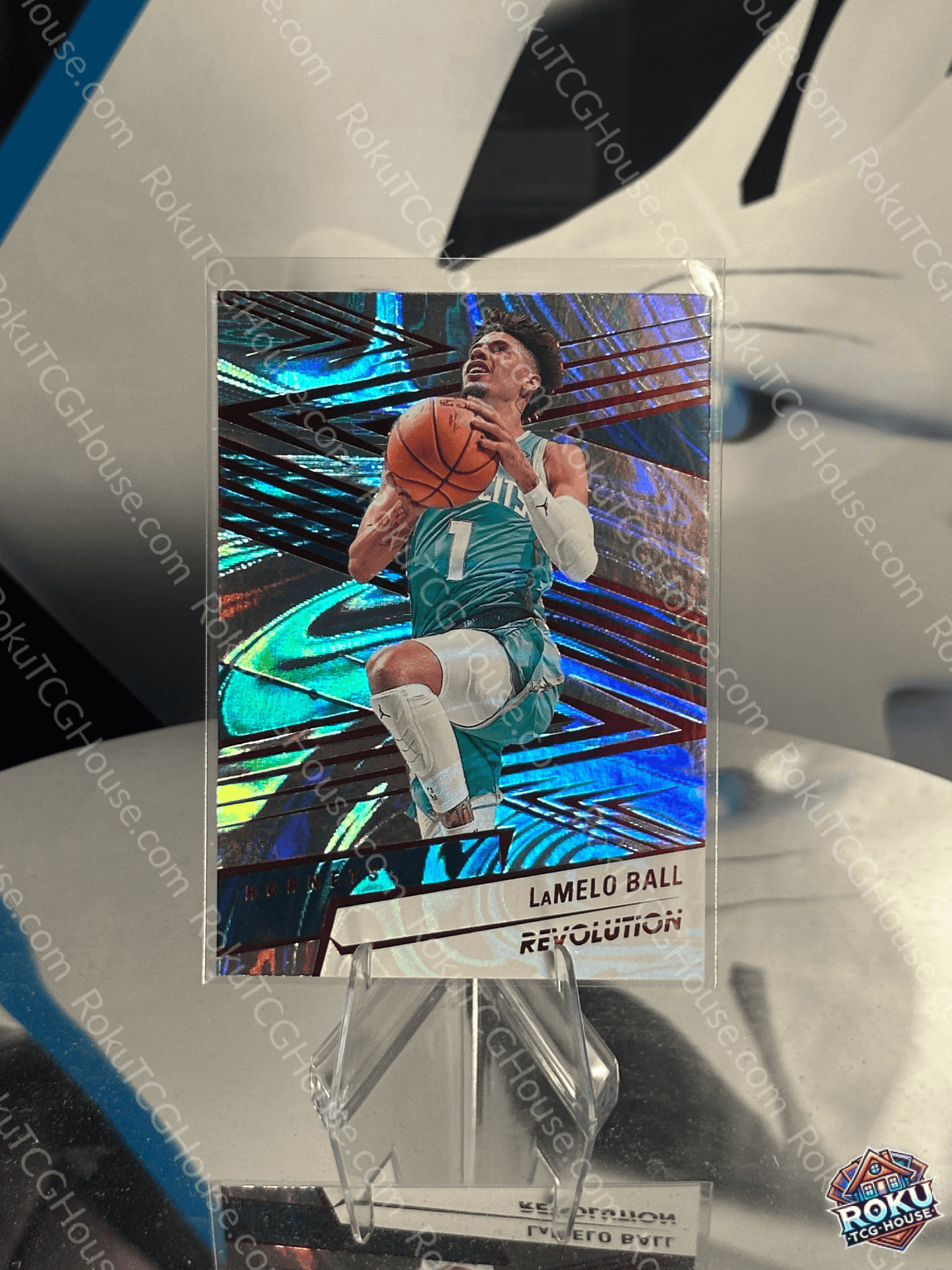 Lamelo Ball (Swirl) - 2024 Panini Revolution NBA Card (NM)