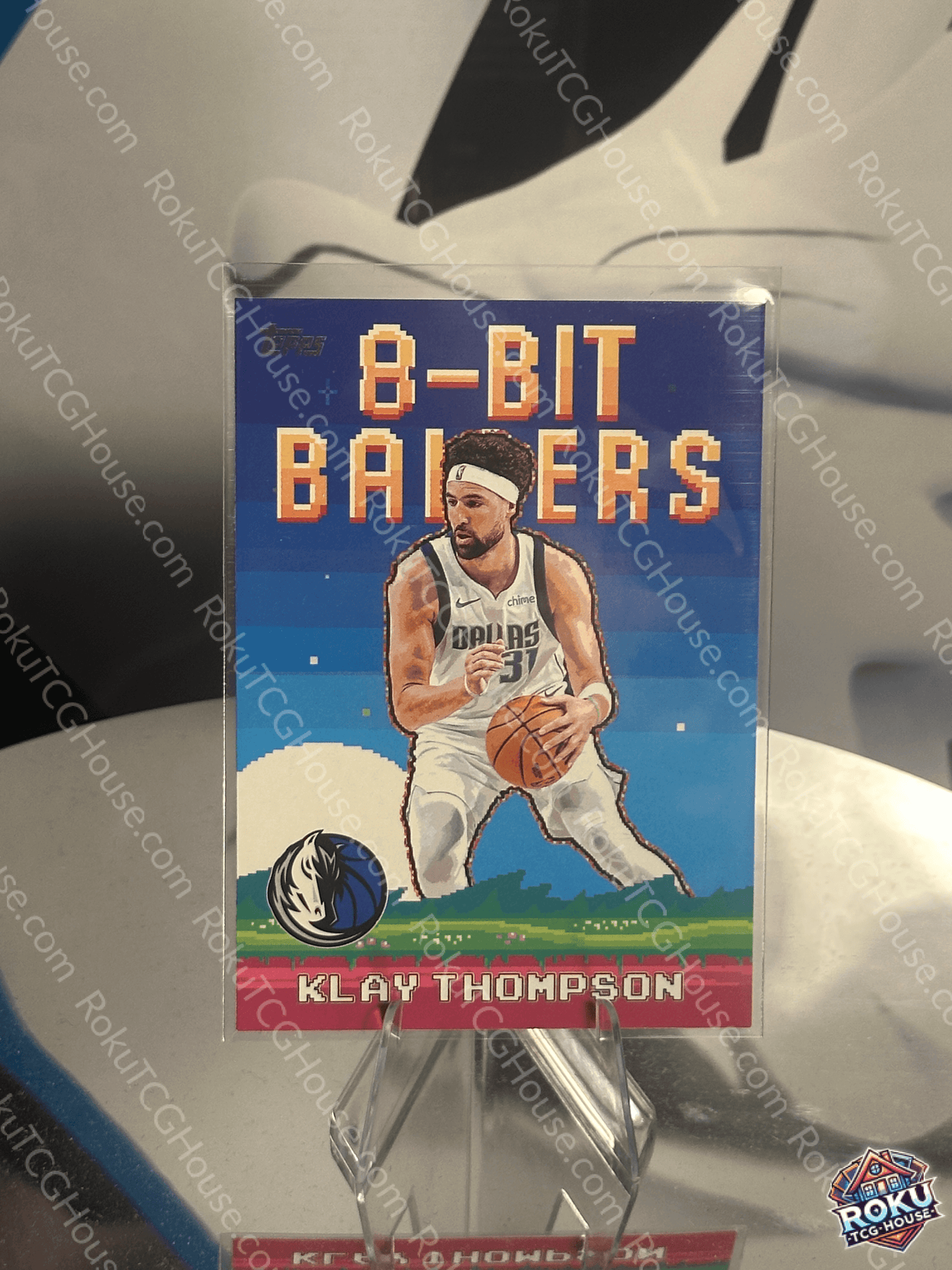Klay Thompson (8-Bit Ballers) - '25-'26 Topps NBA Card (NM)