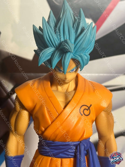 Super Saiyan Blue Goku Dragon Ball Super Figure showcasing Goku in his Super Saiyan Blue transformation.