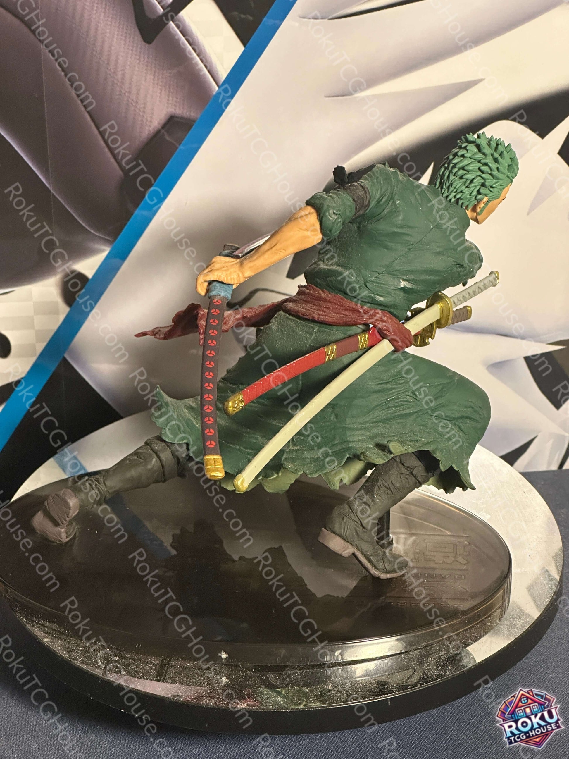 Roronoa Zoro One Piece Figure back view