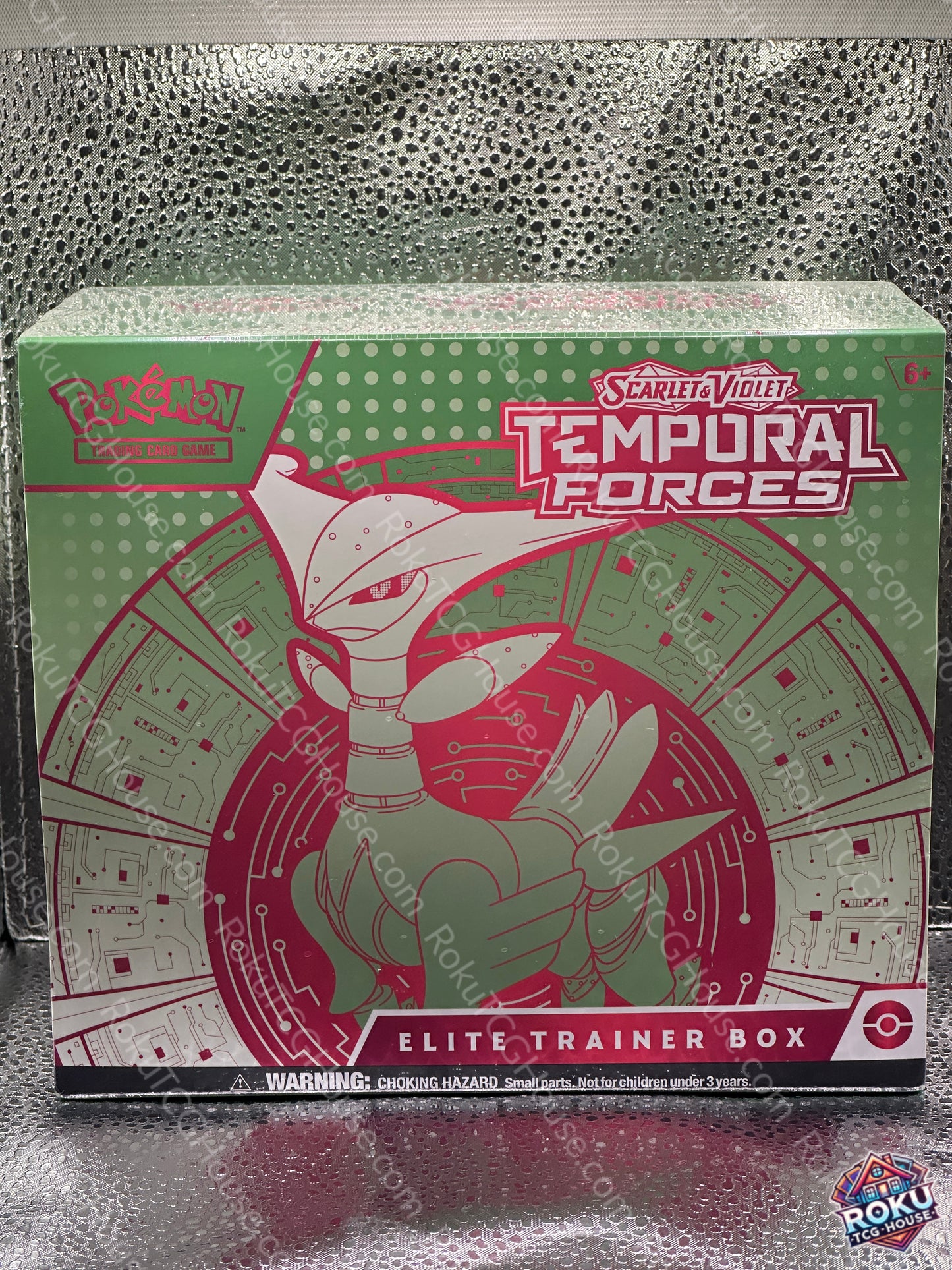 Temporal Forces - Elite Trainer Box (Iron Leaves)