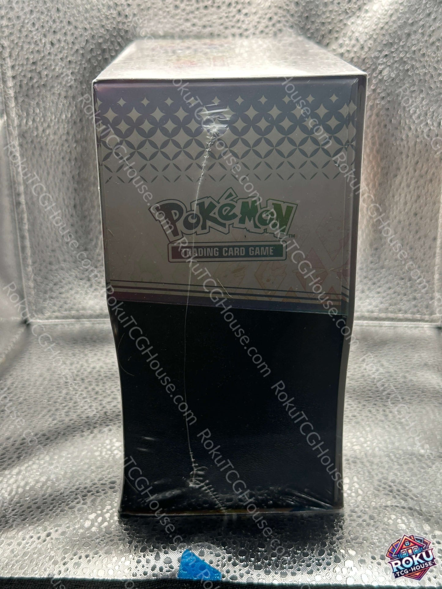 Prismatic Evolutions - Pokemon Center Elite Trainer Box *Small Rip*
