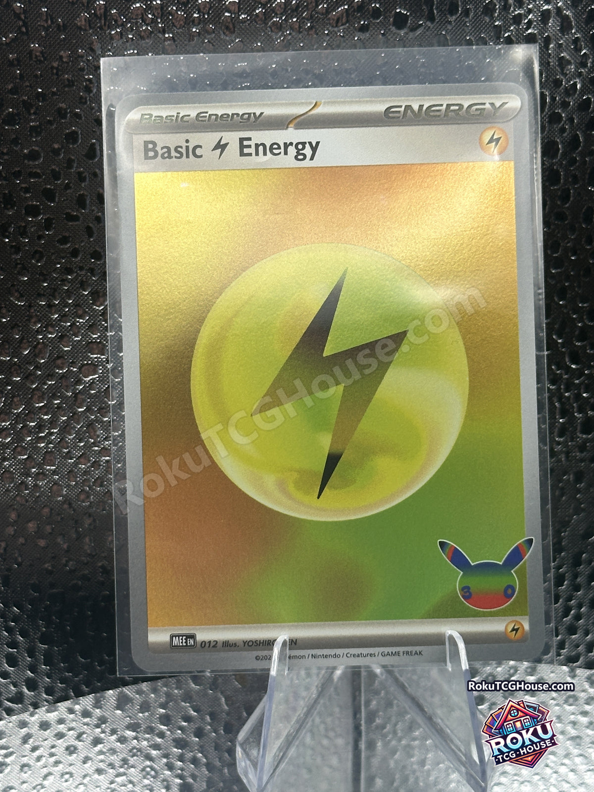 Holo Lightning Basic Energy MEE 012 30th Celebration Pokemon card