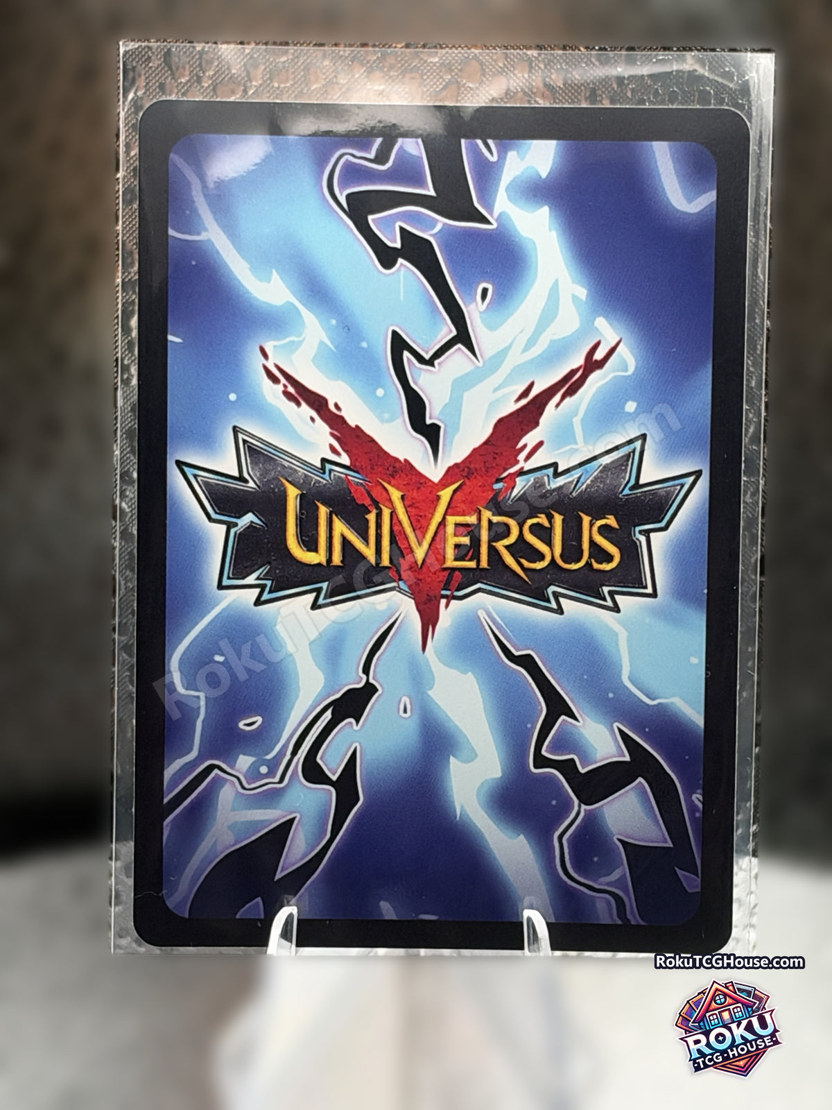 Into the Fray 102/108, Near Mint UniVersus card — back